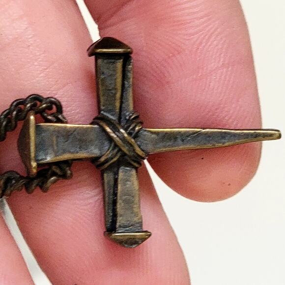 Bronze Tone Nail Cross Pendant Necklace Rustic Christian Faith Religious Jewelry - Picture 7 of 10